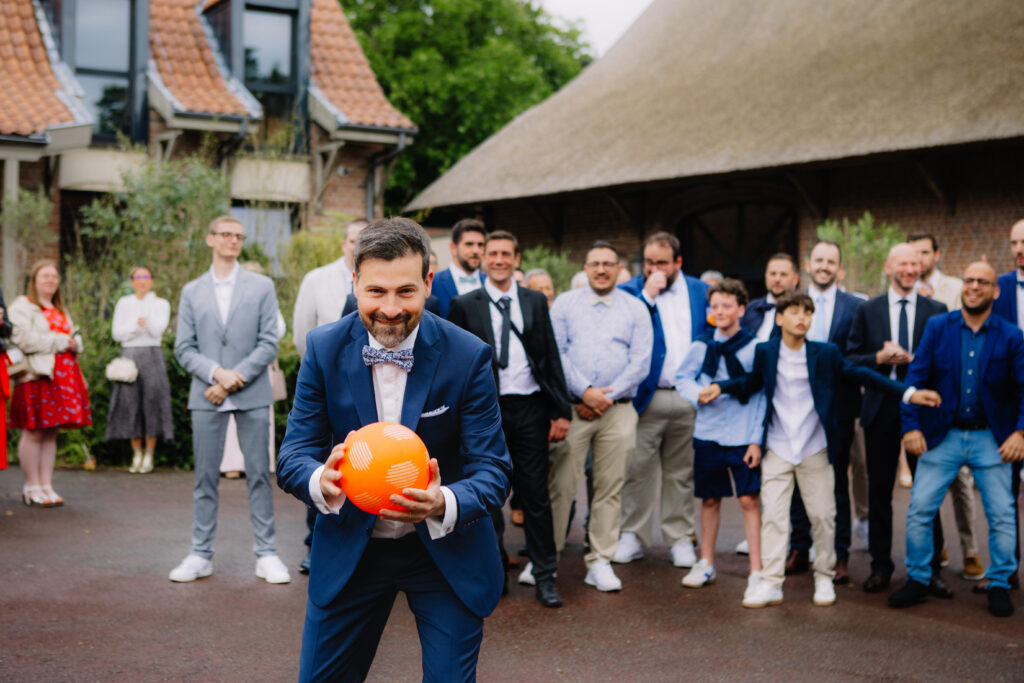 jeu du marié lancer de la balle