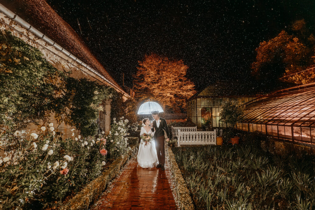 Shooting photo marié sous le pluie